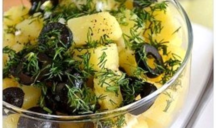 Салат с картофелем