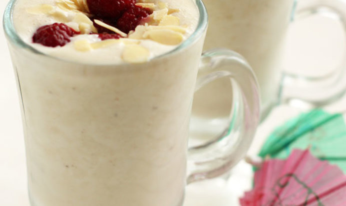 Молочный коктейль с мороженым