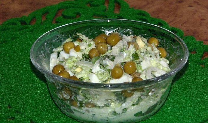 Нежный салат из пекинской капусты