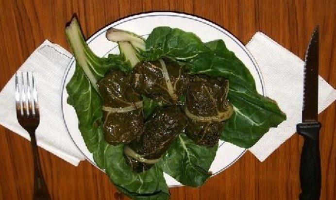 Голубцы из мангольда