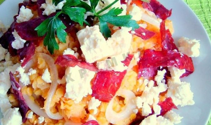 Салат из чечевицы с луком