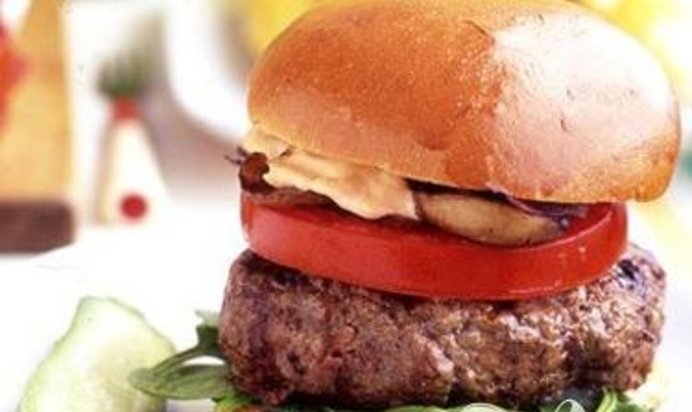 Бургеры с говядиной и сыром