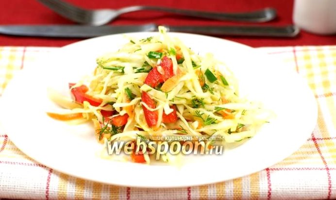 Салат из капусты и болгарского перца