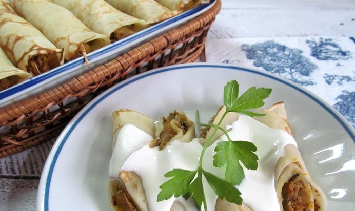 Блинчики с начинкой из варенной говядины