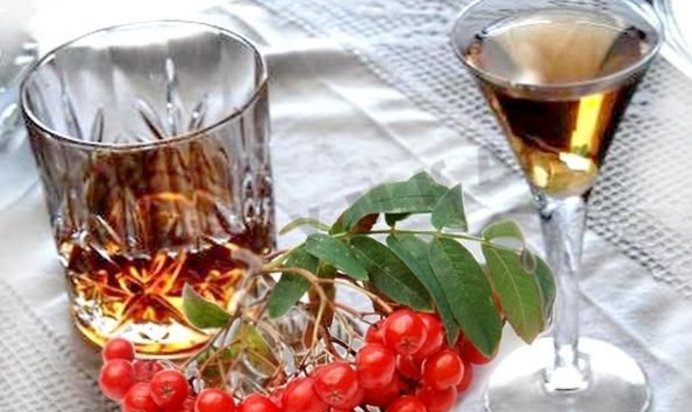 Ликер из рябины