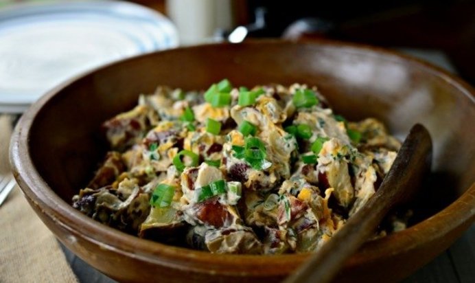 Салат с запеченным картофелем