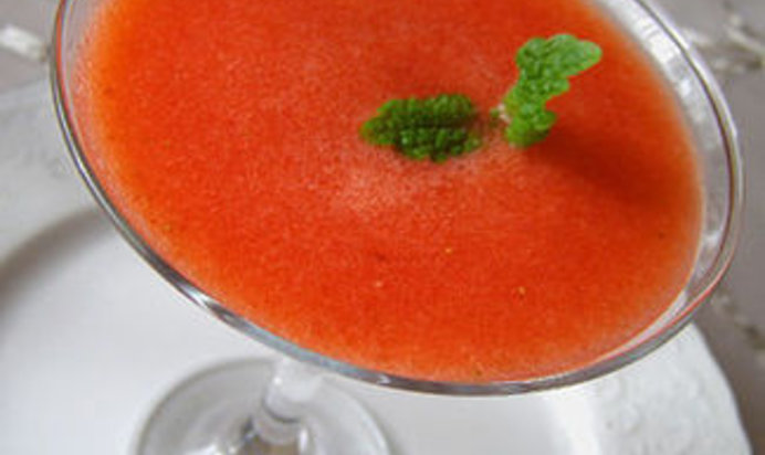 Салат из кус-куса с брынзой и помидорами