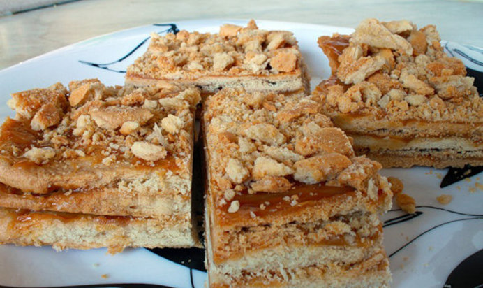 Пирожное с варёной сгущёнкой