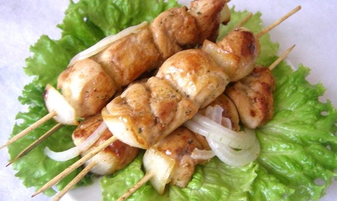 Шашлык из курицы в мультиварке