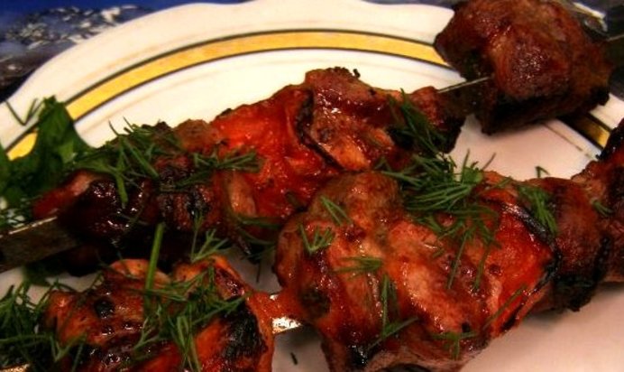 Шашлык из свинины в красном вине