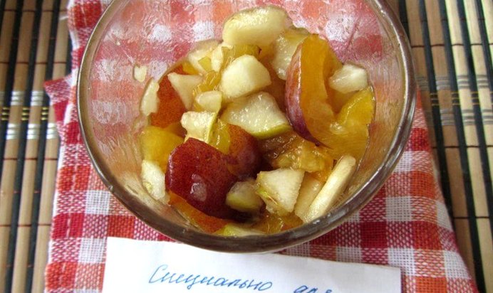 Фруктовый салат Сластена
