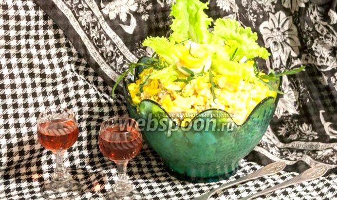 Салат Рассолс с курицей и скумбрией