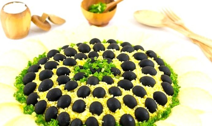 Салат Подсолнух с курицей