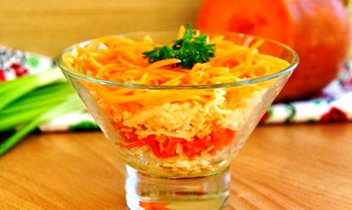 Салат из сырой моркови