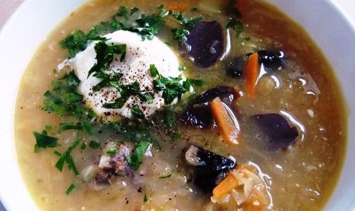 Кислые щи с утиными потрохами