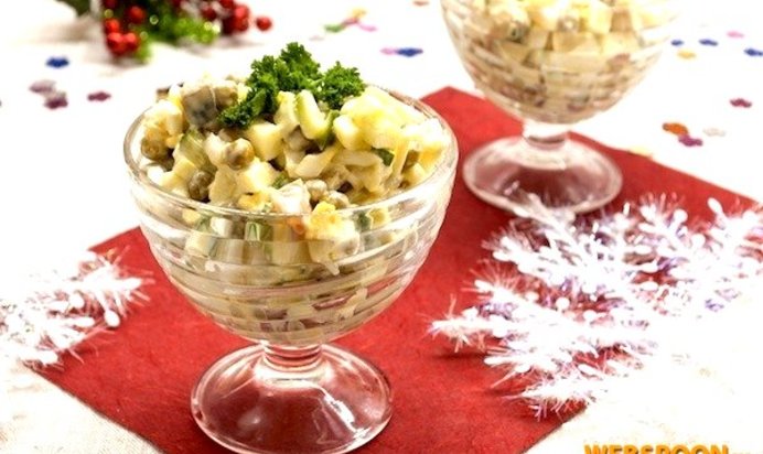 Салат с копчёной скумбрией и горошком