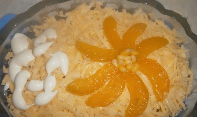 Нежный абрикосовый салатик