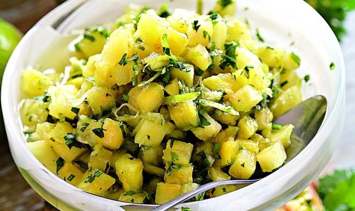 Салат с королевскими креветками