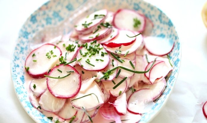 Салат из редиски
