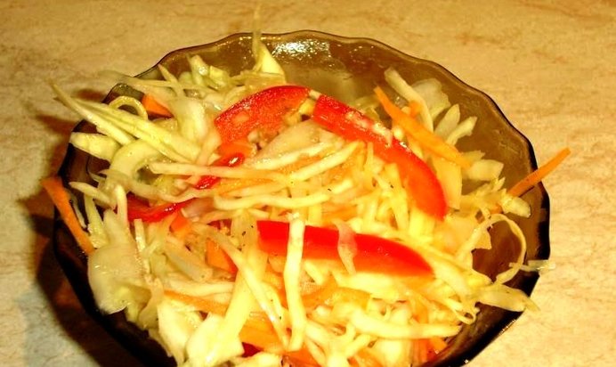 Салат из сырых овощей