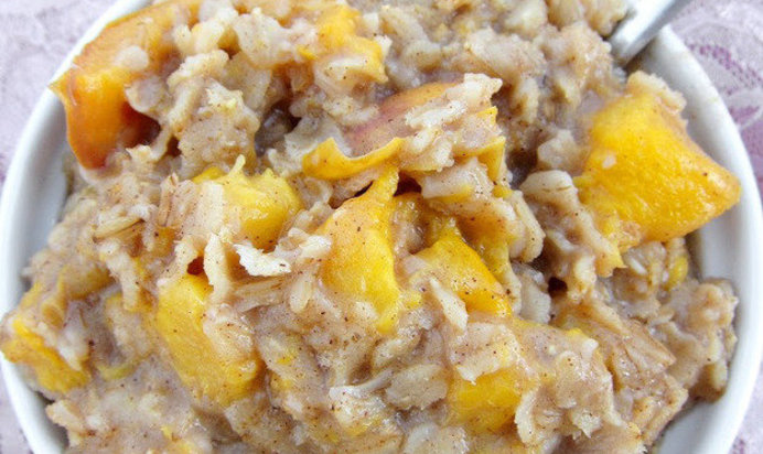 Овсяная каша с мятой и ананасом