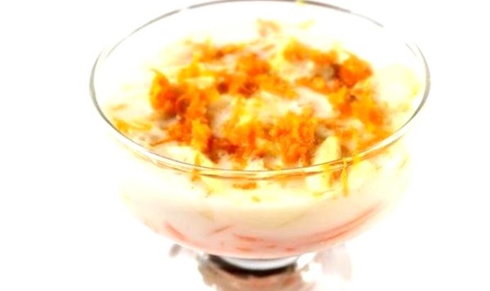 Салат с морковью и бананом