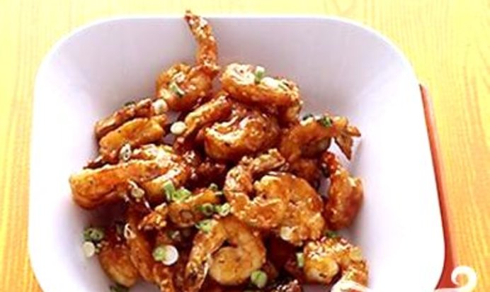 Креветки с апельсином и кунжутом