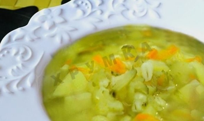 Постный рассольник с перловкой