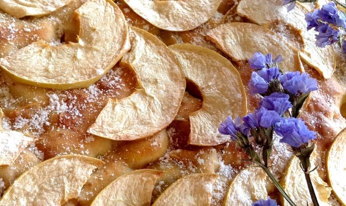 Шарлотка без яиц