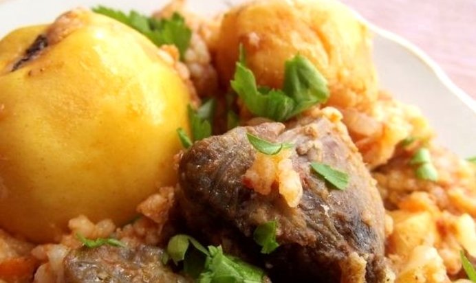 Плов с айвой