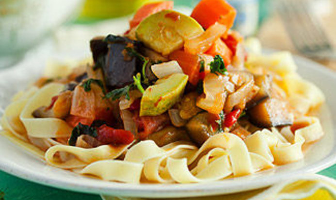 Овощное рагу в мультиварке