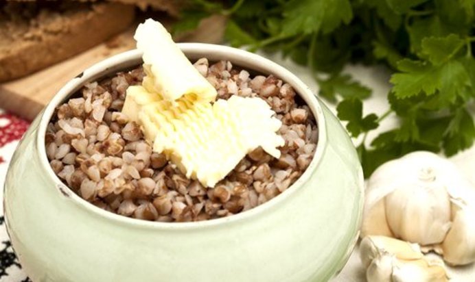 Гречневая каша с маслом