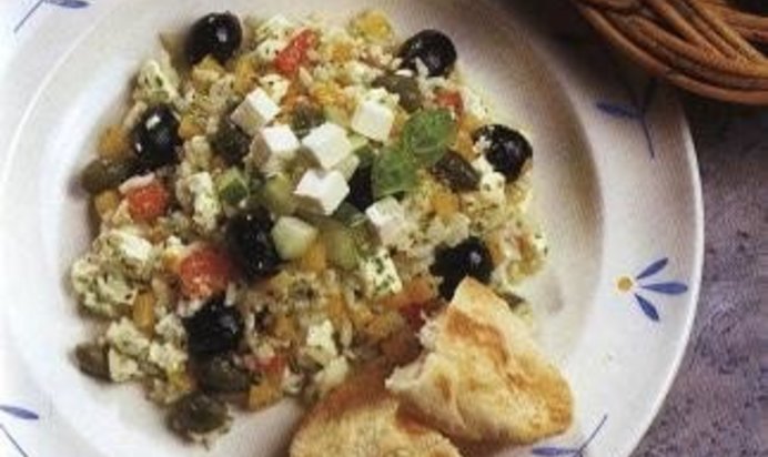 Теплый греческий салат