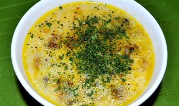 Сырный суп с зеленью