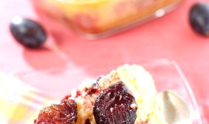 Ризотто с кокосовым молоком и сливами, запечеными в марсале с корицей