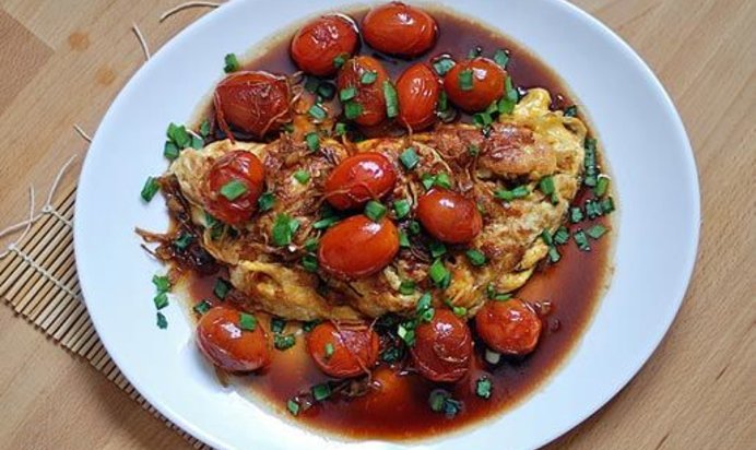 Китайская яичница с помидорами