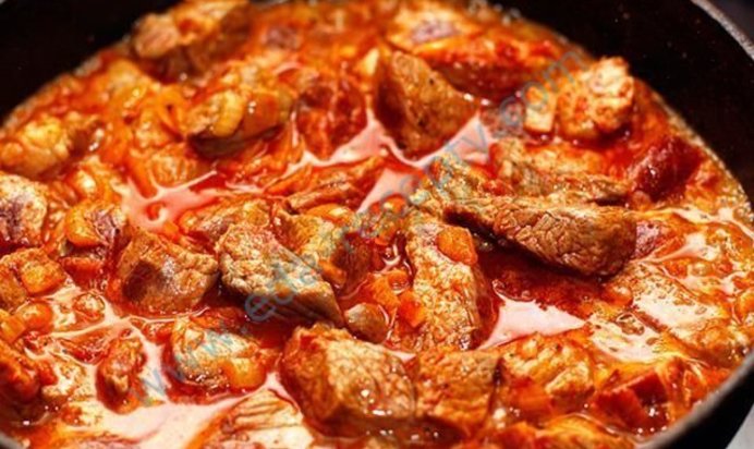 Гуляш из мяса лося