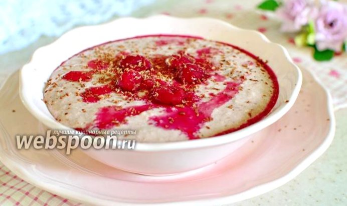 Овсяная каша с консервированной вишней