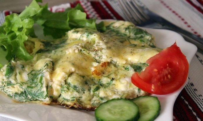 Омлет с кабачком и зеленью