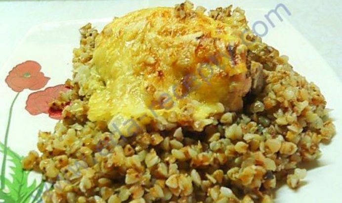 Гречка с курицей в духовке