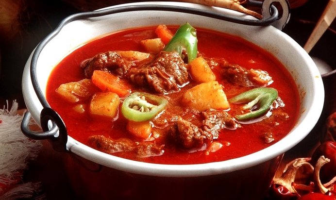 Гуляш в духовке