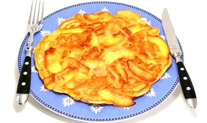Апфельтатш (яблочный омлет по‑гризонски)