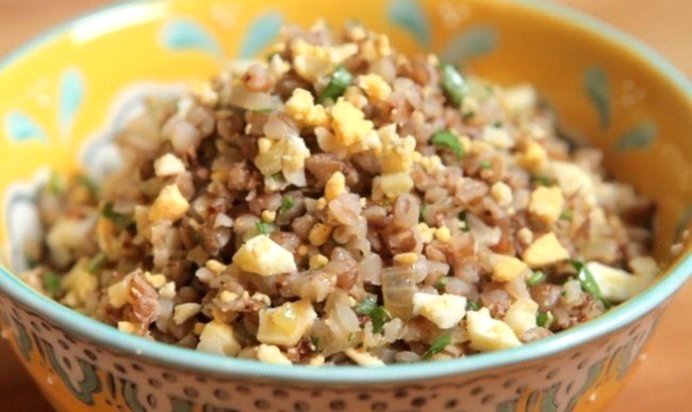 Каша гречневая рассыпчатая с яйцами