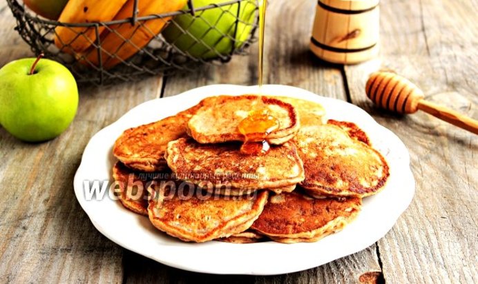 Бананово-яблочные оладьи