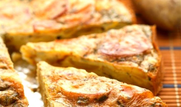 Тортилья с сыром и кедровыми орешками