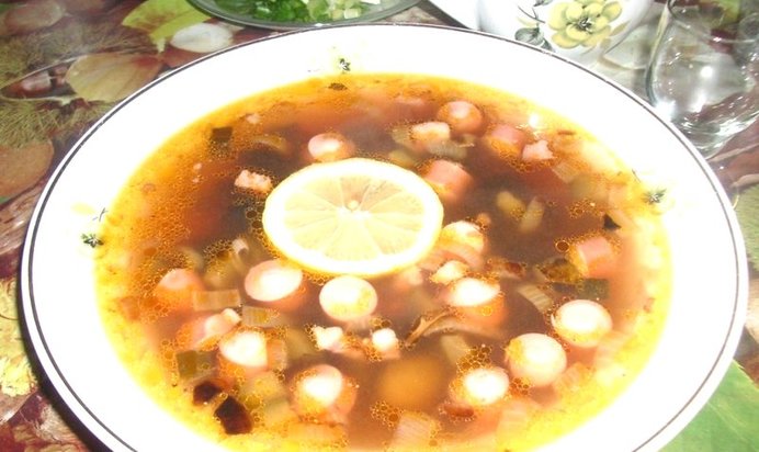 Солянка мясная с оливками