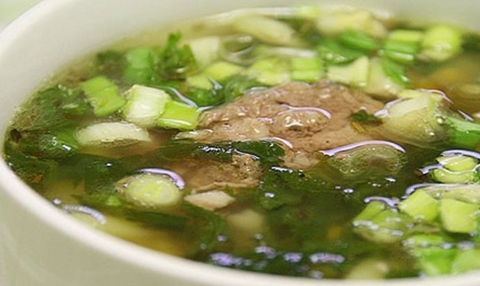 Гороховый суп с тушенкой