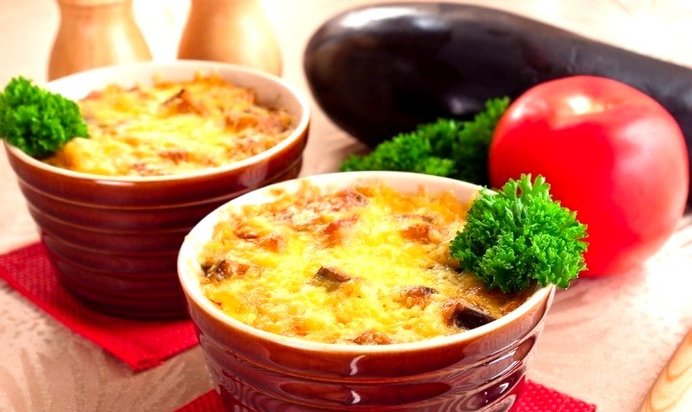 Баклажаны под соусом бешамель