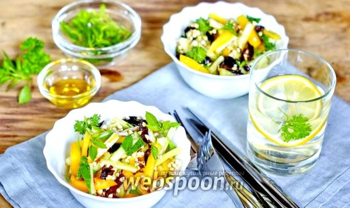 Салат с зелёной гречкой