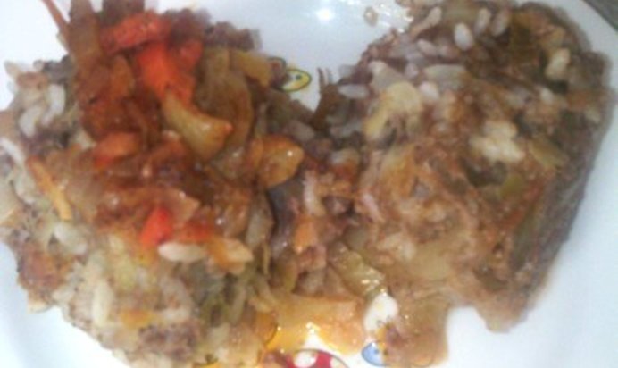 Ленивые голубцы в казане с овощной подливкой